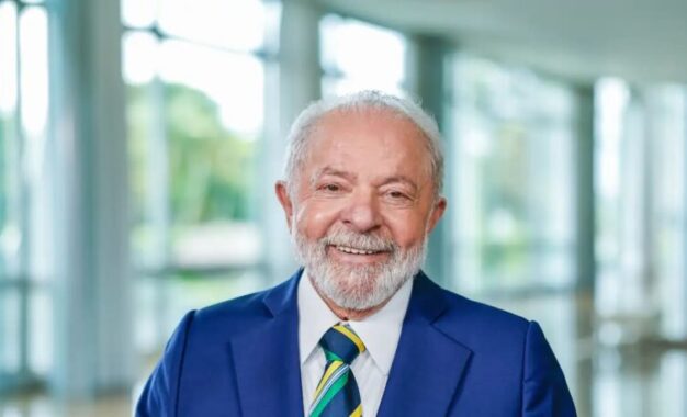 BOMBA – LULA admite que acabou dinheiro – Não da pra cumprir as promessas