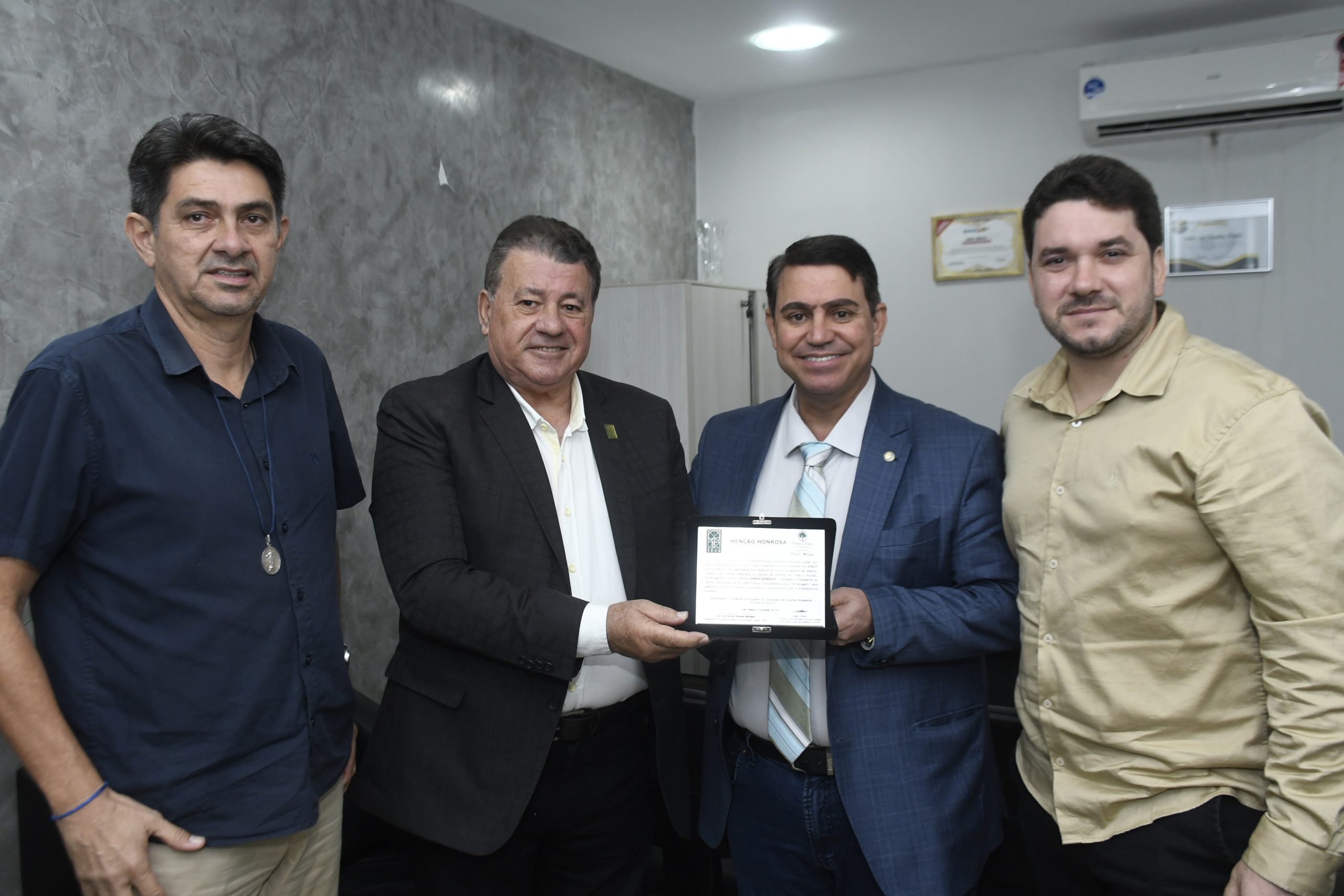 CMJP recebe comenda da Sociedade Brasileira de Arborização Urbana