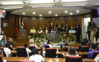 Educação Bilíngue para Surdos é debatida na Câmara de João Pessoa
