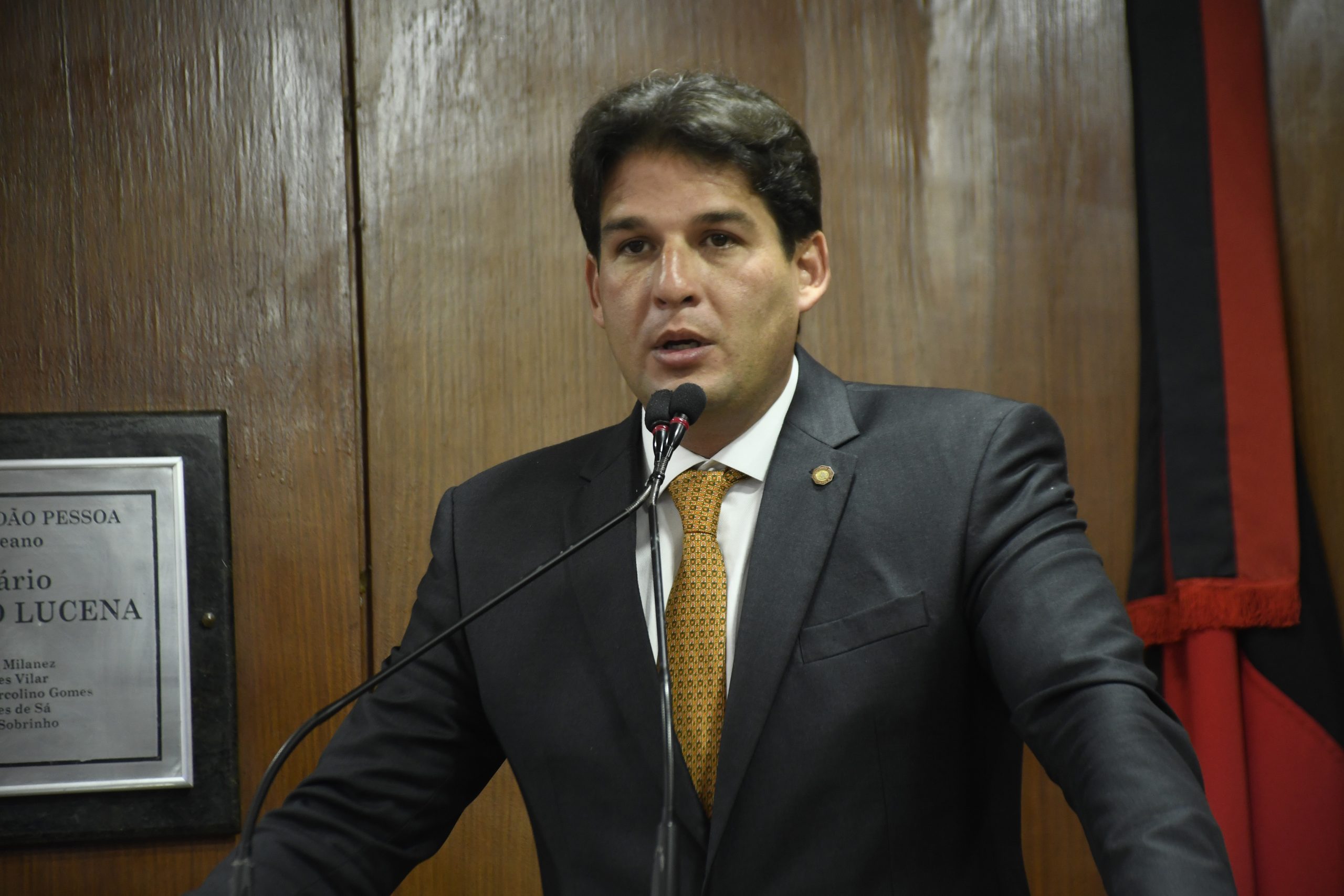 “Mais uma privatização desastrosa”, afirma vereador sobre Zona Azul de JP