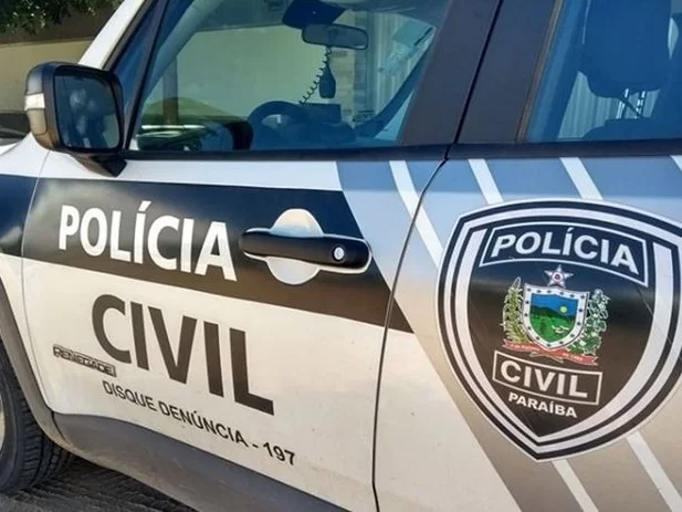 Mulher é presa suspeita de vender conteúdos sexuais da filha no Agreste Paraibano