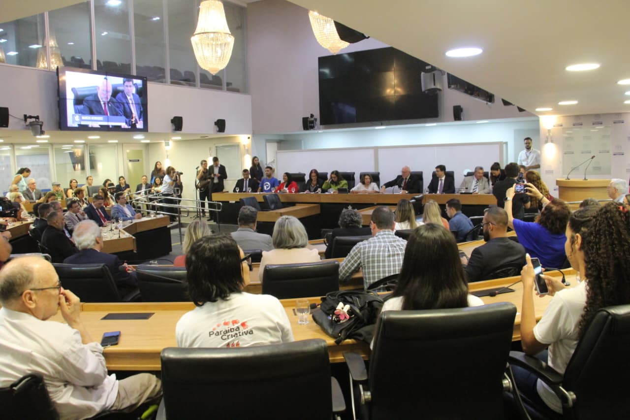 UFPB celebra 70 anos com homenagem conjunta da CMJP e ALPB