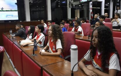 CMJP realiza primeira sessão do programa ‘Parlamento Infantil’