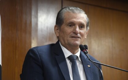 Líder da situação defende debate sobre Zona Azul