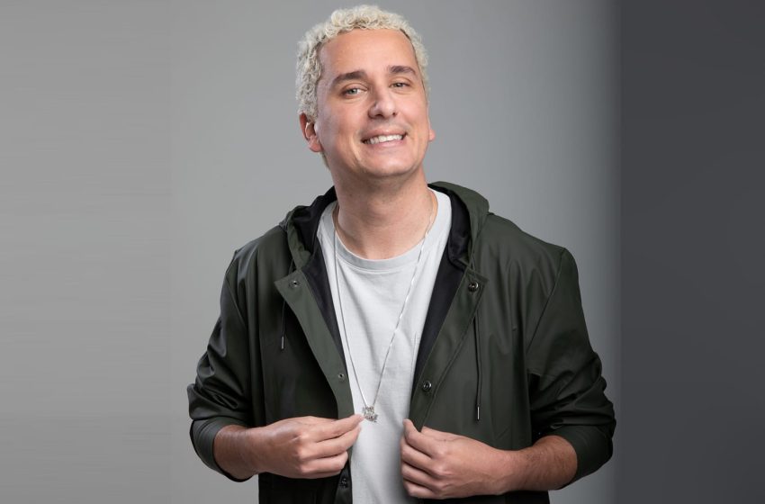 Rafael Portugal encerra mini turnê no Nordeste com apresentação única em Campina Grande neste sábado (25)