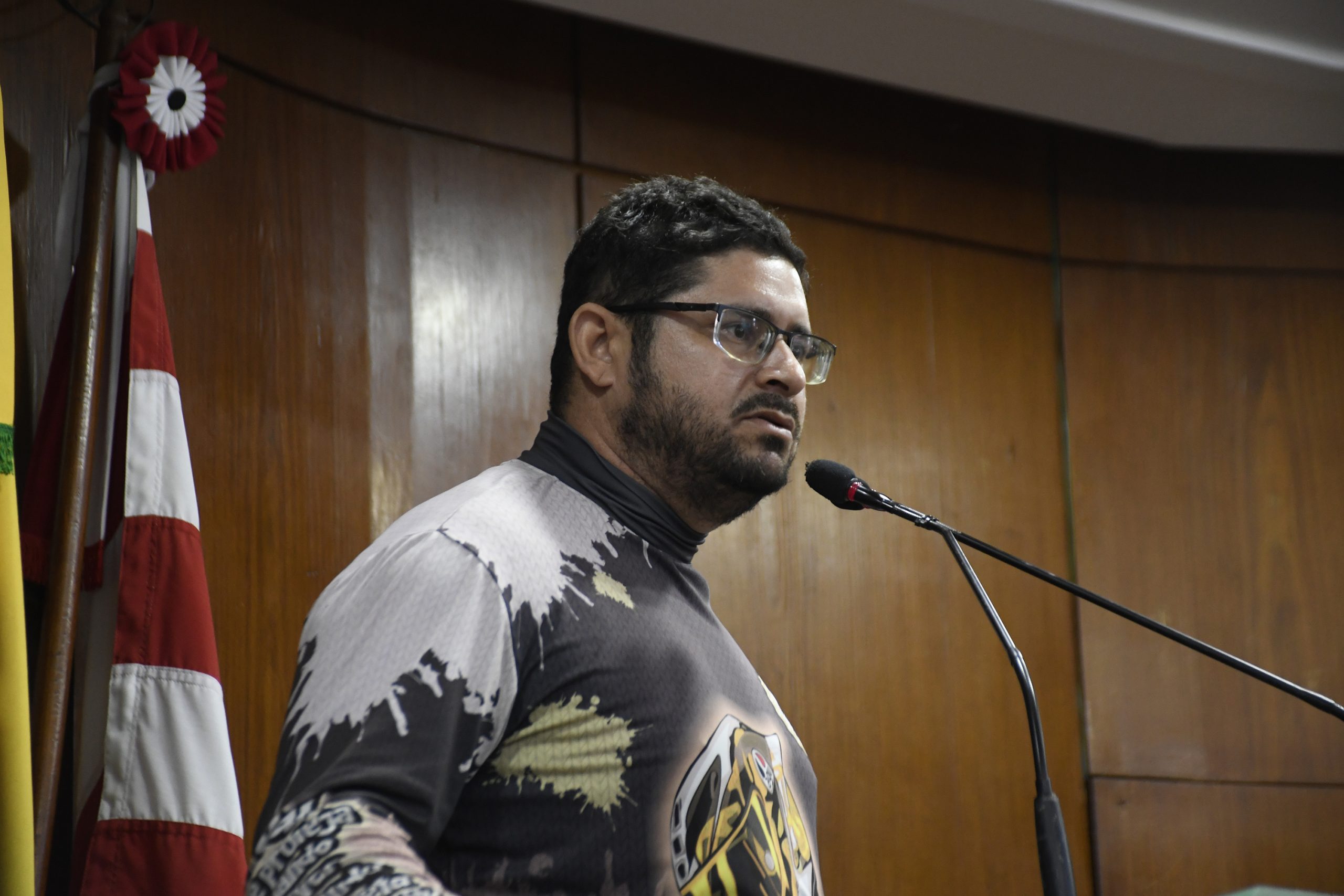 Zona Azul: Câmara ouve lojistas, taxistas e motoboys