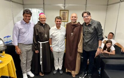 Câmara Municipal entrega Título de Cidadania a Frei Gilson durante o Celebra João Pessoa