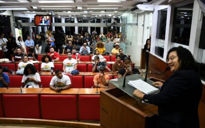 Sessão debate culturas periféricas e práticas exitosas em território de periferia