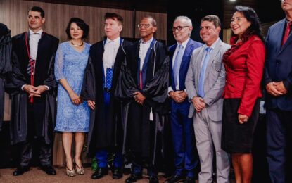 Presidente da CMJP prestigia posse da nova Mesa Diretora do TRE-PB