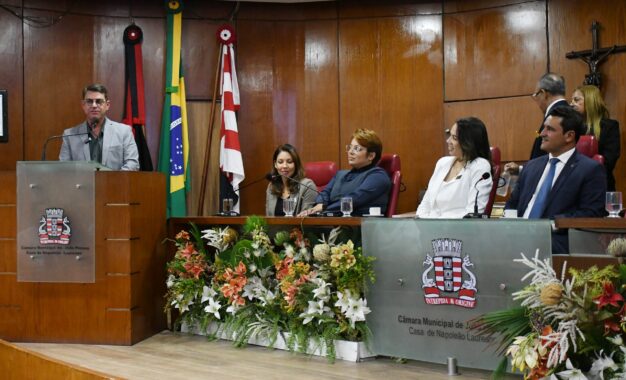 Aniversário do projeto “Sorriso em Dia” é comemorado em sessão especial