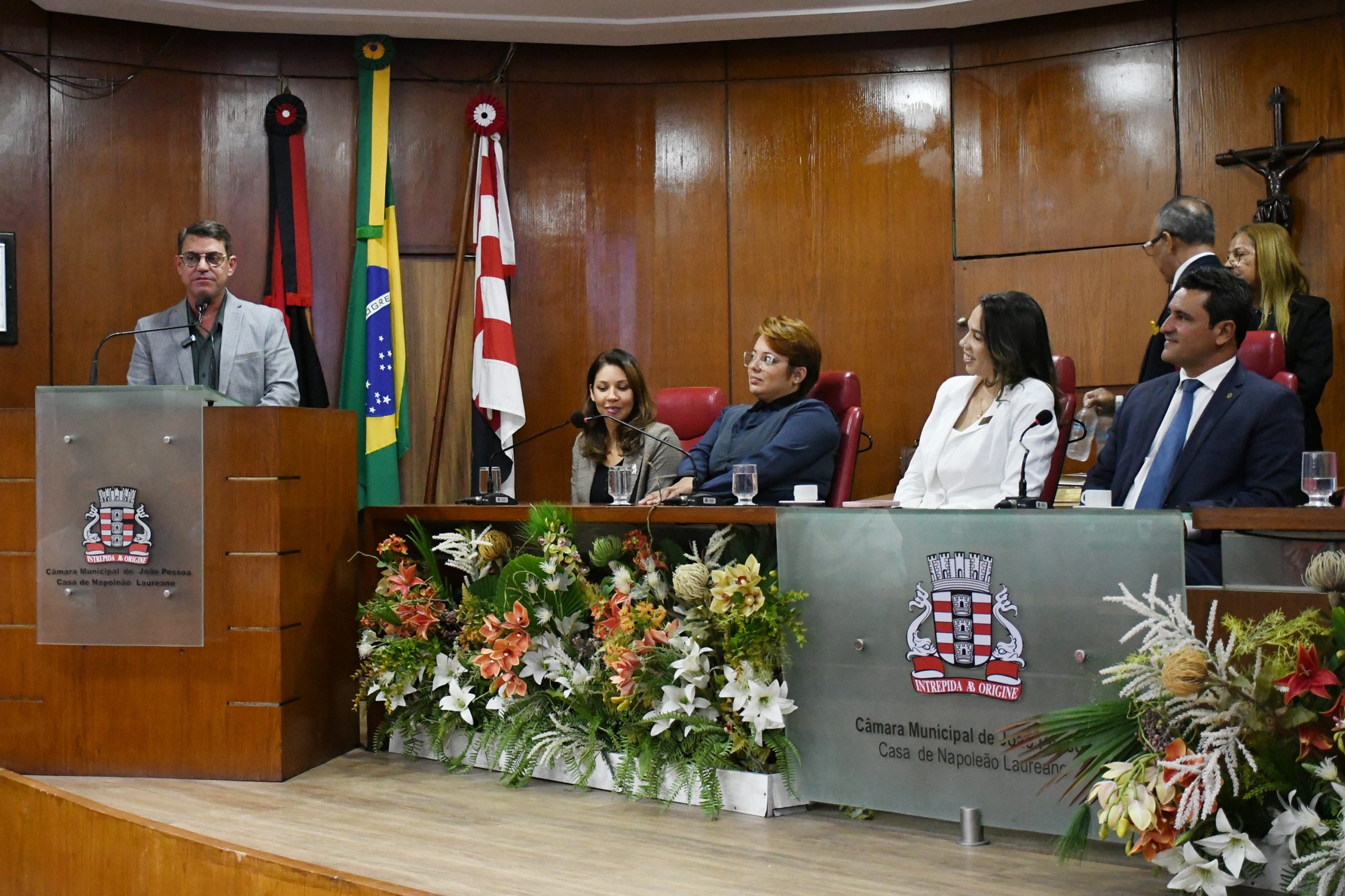 Aniversário do projeto “Sorriso em Dia” é comemorado em sessão especial