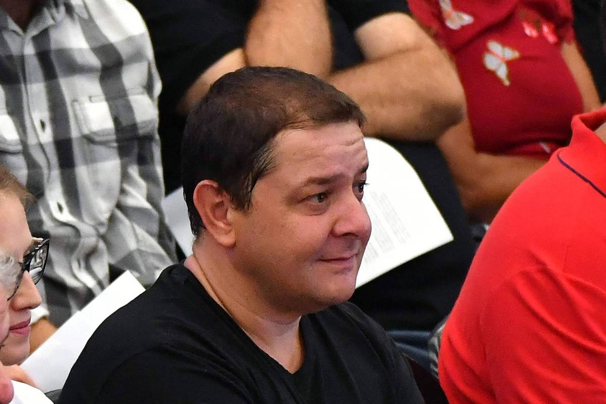 Defesa de Lulinha admite ao STF viagem paga pelo Careca do INSS