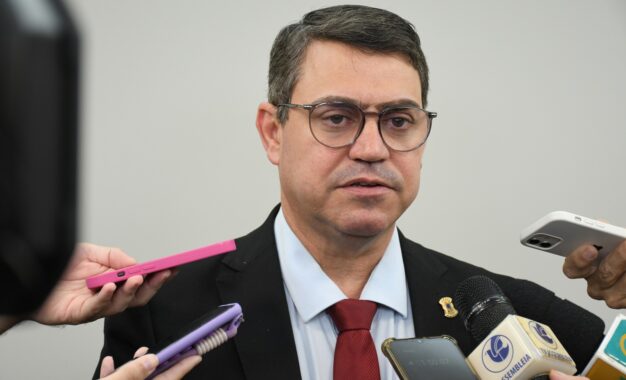 CMJP: pedido de CPI para apurar o despejo irregular de resíduos na orla é encaminhado à Procuradoria