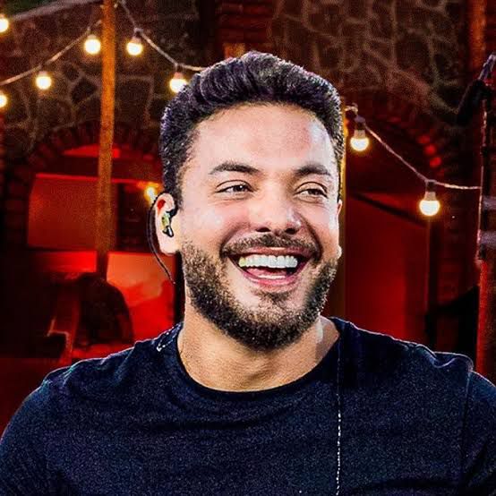R$ 1,3 milhão por um show: Coxixola gastou mais com Safadão do que com educação no ano, diz TCE