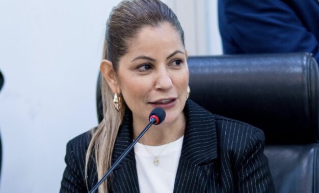 Danielle do Vale acompanha impactos das chuvas e solicita obras em trecho crítico da PB-032