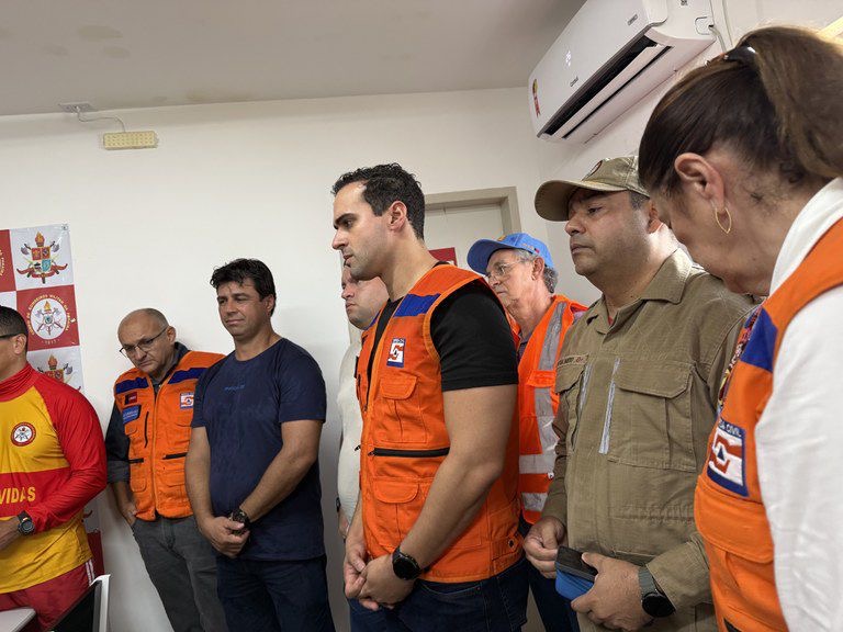 Governador Lucas Ribeiro mobiliza força-tarefa diante das fortes chuvas e anuncia decreto de calamidade pública na Paraíba