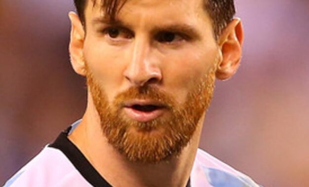 Copa do Mundo : Messi estreia contra a Inglaterra; relembre os primeiros jogos dele contra os campeões mundiais