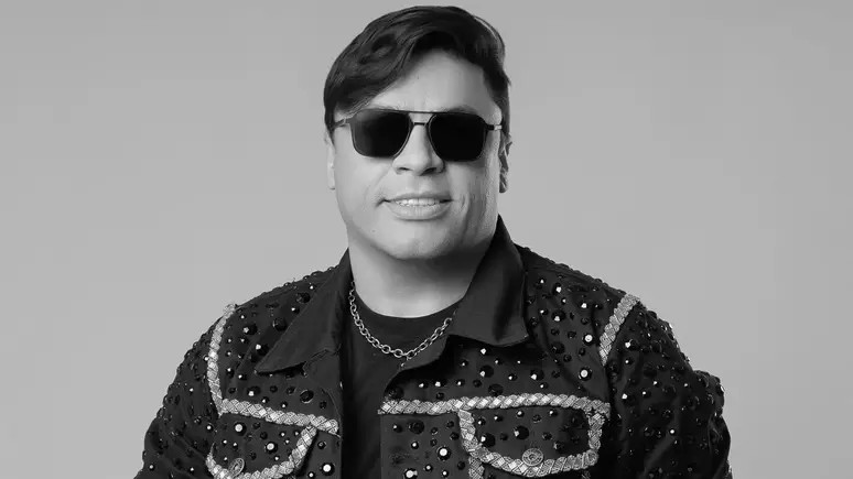 Cantor Neto Araújo, ex-Cavaleiros do Forró e vocalista da Collo de Menina, morre aos 42 anos