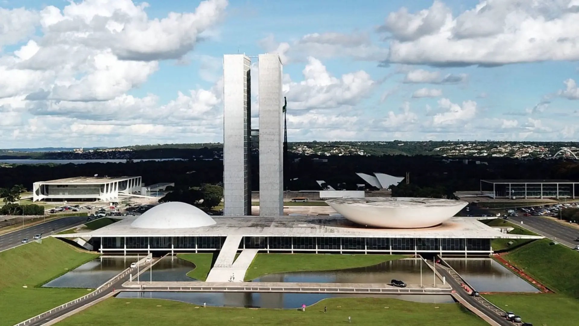 Deputados federais e senadores: o que fazem os representantes da Paraíba no Congresso Nacional