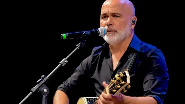 Morre o cantor sertanejo Rick Sollo, da dupla com Renner, em acidente aéreo