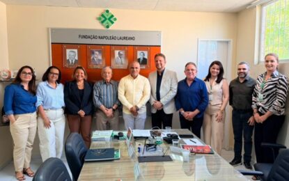 Prefeito de Cabedelo firma convênio com Hospital Napoleão Laureano para ampliar atendimento oncológico
