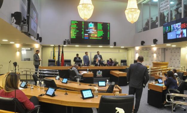 Paraíba elege 20 deputados milionários para a Assembleia Legislativa; veja a lista