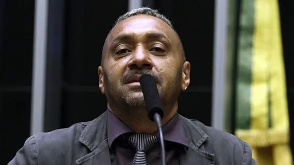 Tiririca é derrotado ao tentar se eleger deputado federal pelo CE após quatro mandatos na Câmara por SP